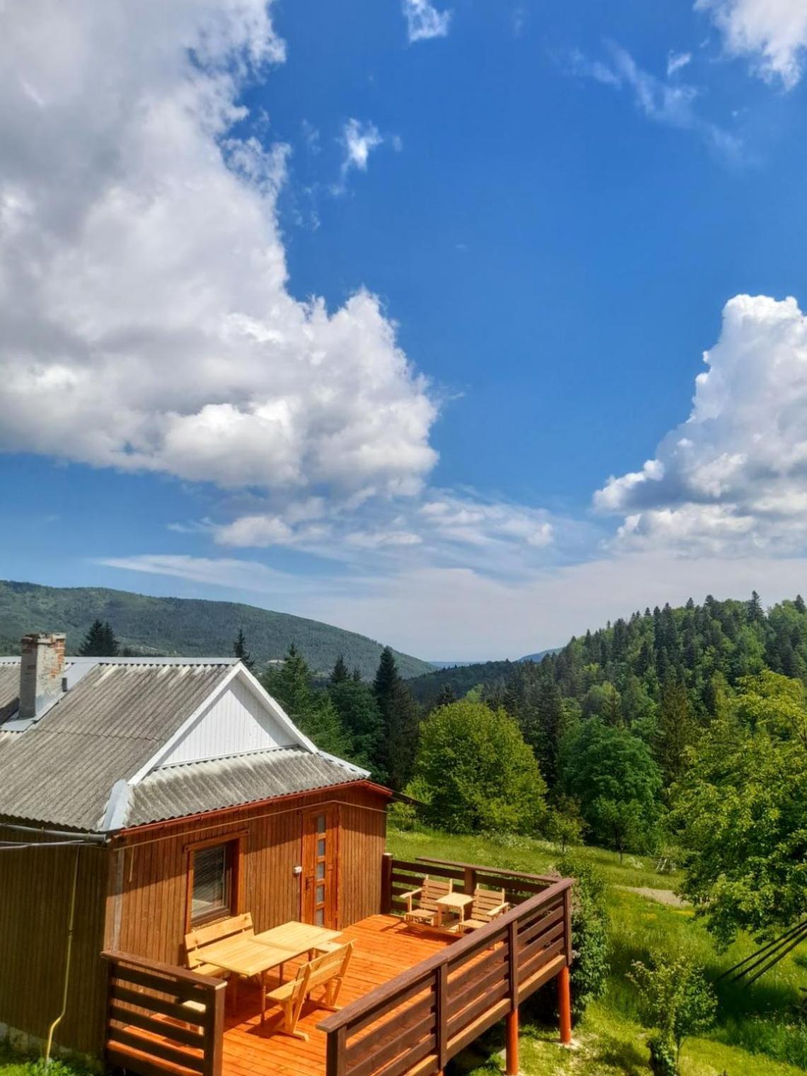 Будиночок Для Щастя Yaremche Exterior photo